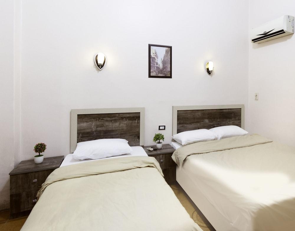 The Australian Hostel Kairo Eksteriør billede