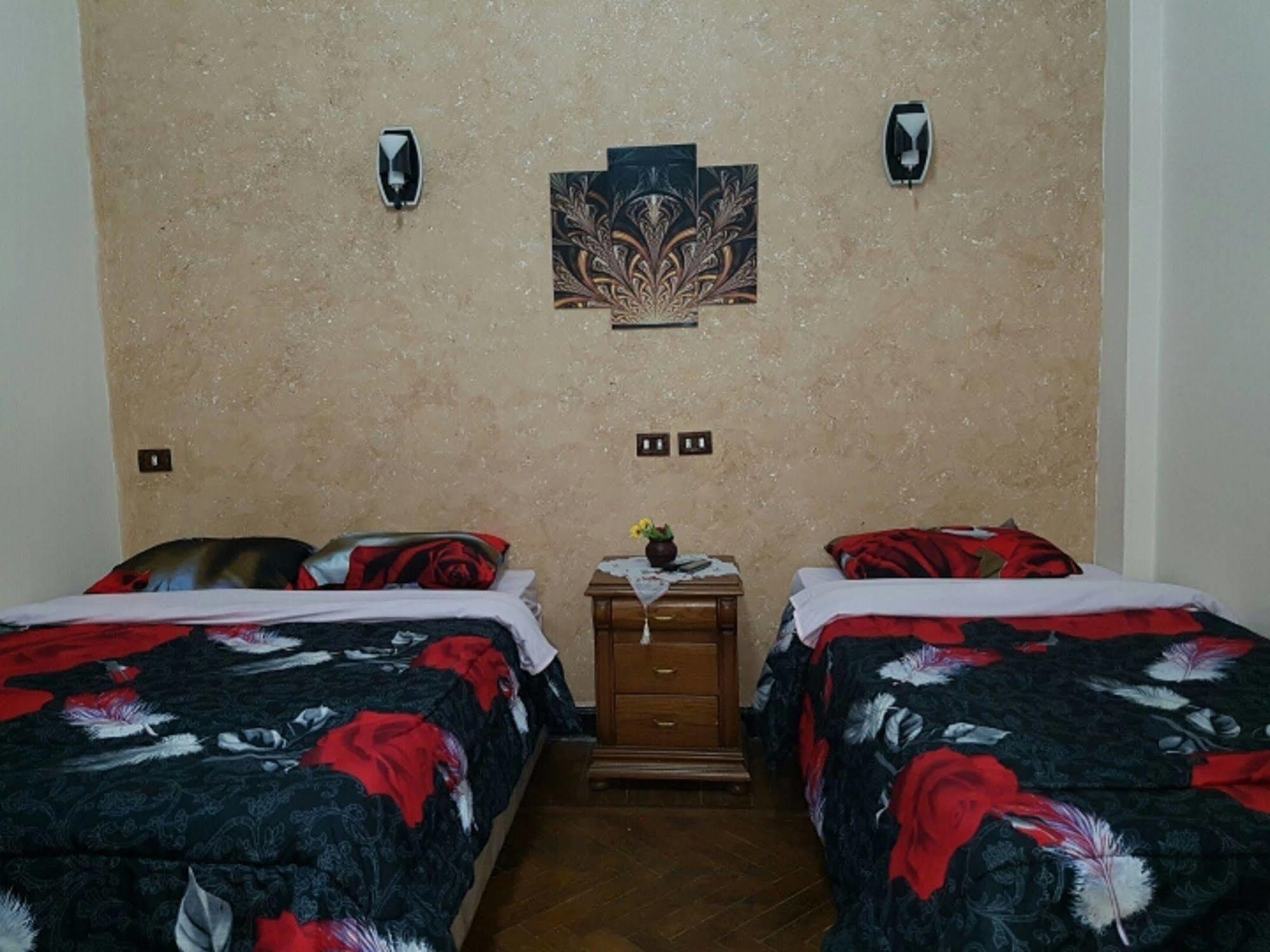 The Australian Hostel Kairo Eksteriør billede
