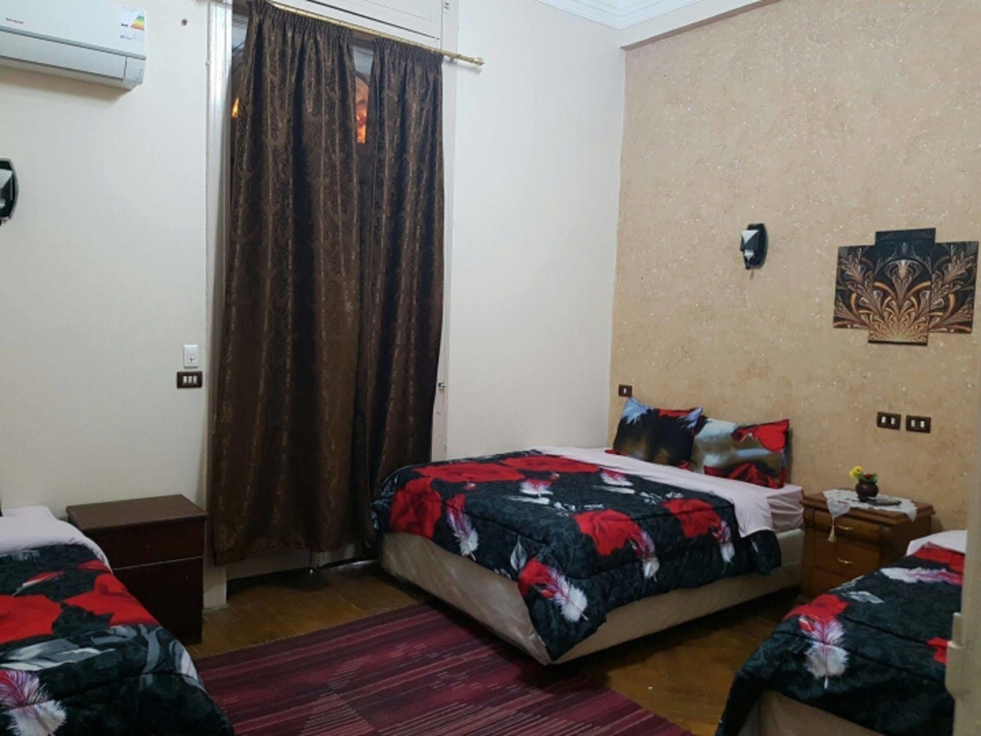 The Australian Hostel Kairo Eksteriør billede